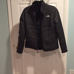 Woman’s north face coat